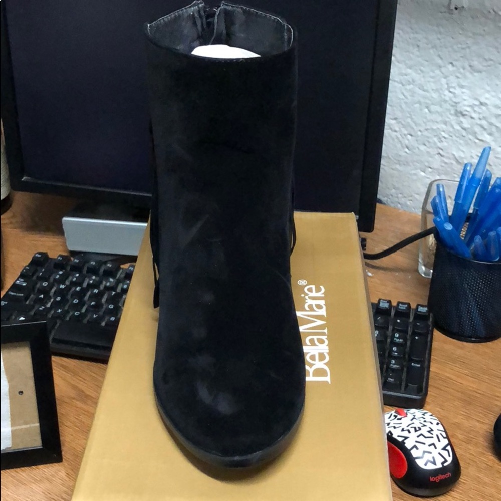 Boots - Picture 2 of 3